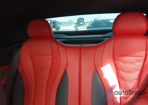 2024 BMW M850I xDrive z USA, uszkodzony, nr VIN WBAFY4C03RCR19019